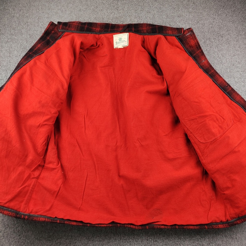 VTG Johnson Woolen Mills Mackinaw Jacket Mens 46 Buffalo Check Red Plaid Wool - Picture 9 of 9